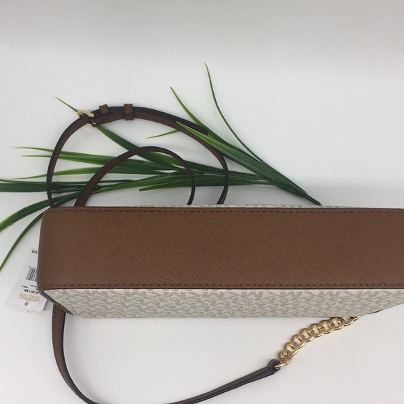 MICHAEL KORS LG EW CROSSBODY Bag Vanilla - Picture 5 of 8